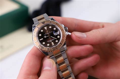 why does rolex use iiii instead of iv|why did rolex choose iiii.